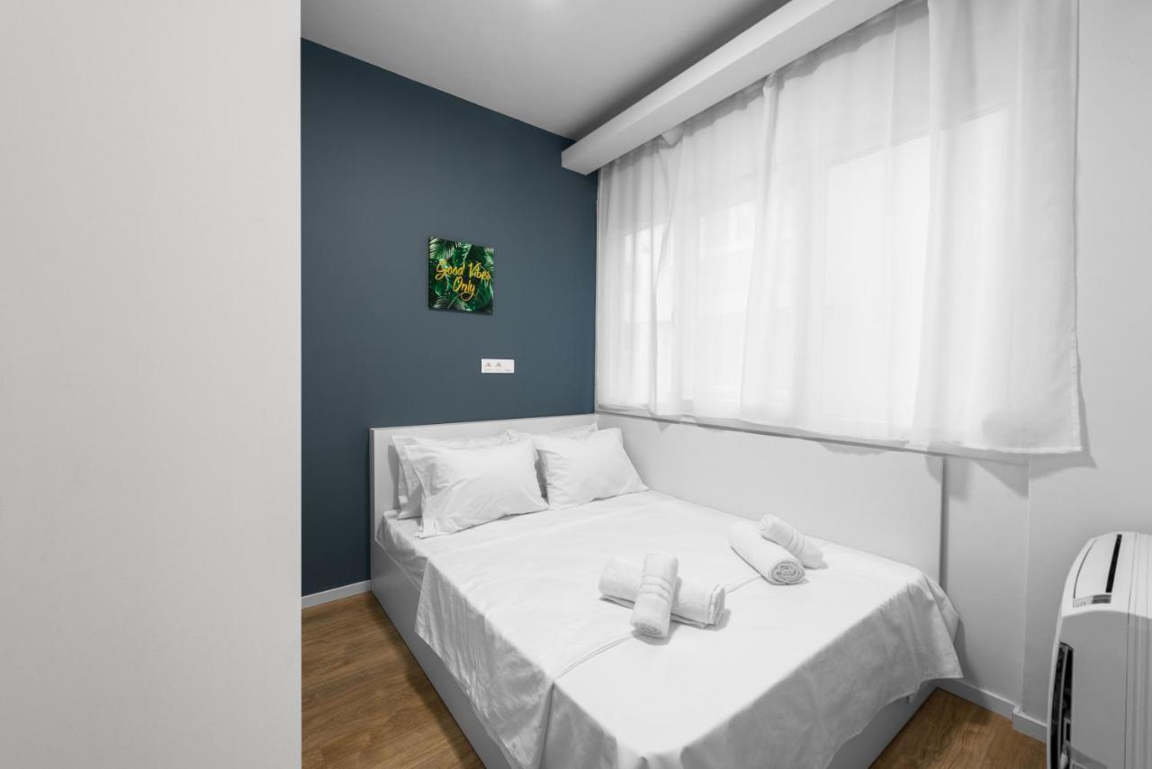 Apartment Denizen Boutique Apartments, Nilie Hospitality Mgmt *
